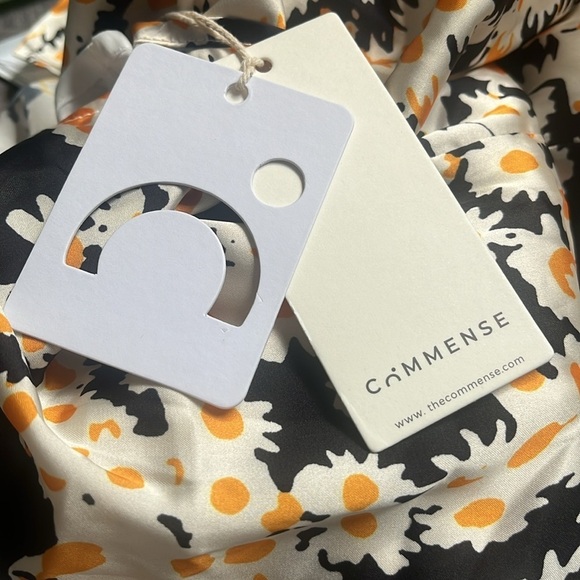 Commense Sweetheart Neckline Daisy Printed Floral Short Dress in Black Size S - Picture 7 of 11